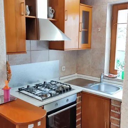 & Oliva - Two Bedroom Нови-Винодолски