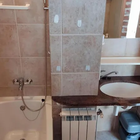 & Oliva - Two Bedroom
