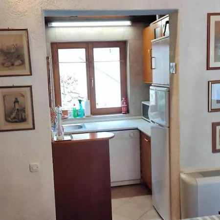& Oliva - Two Bedroom Нови-Винодолски